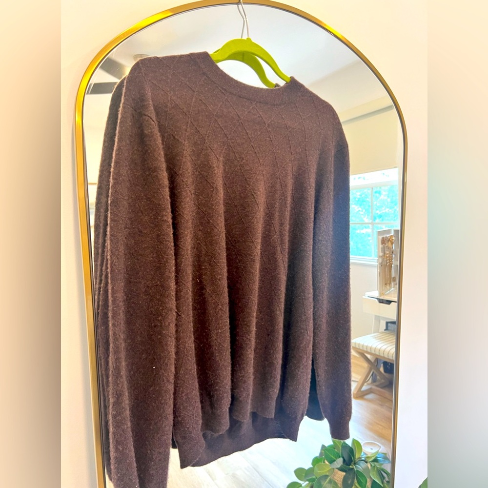 John W Nordstrom 100% Cashmere Sweater